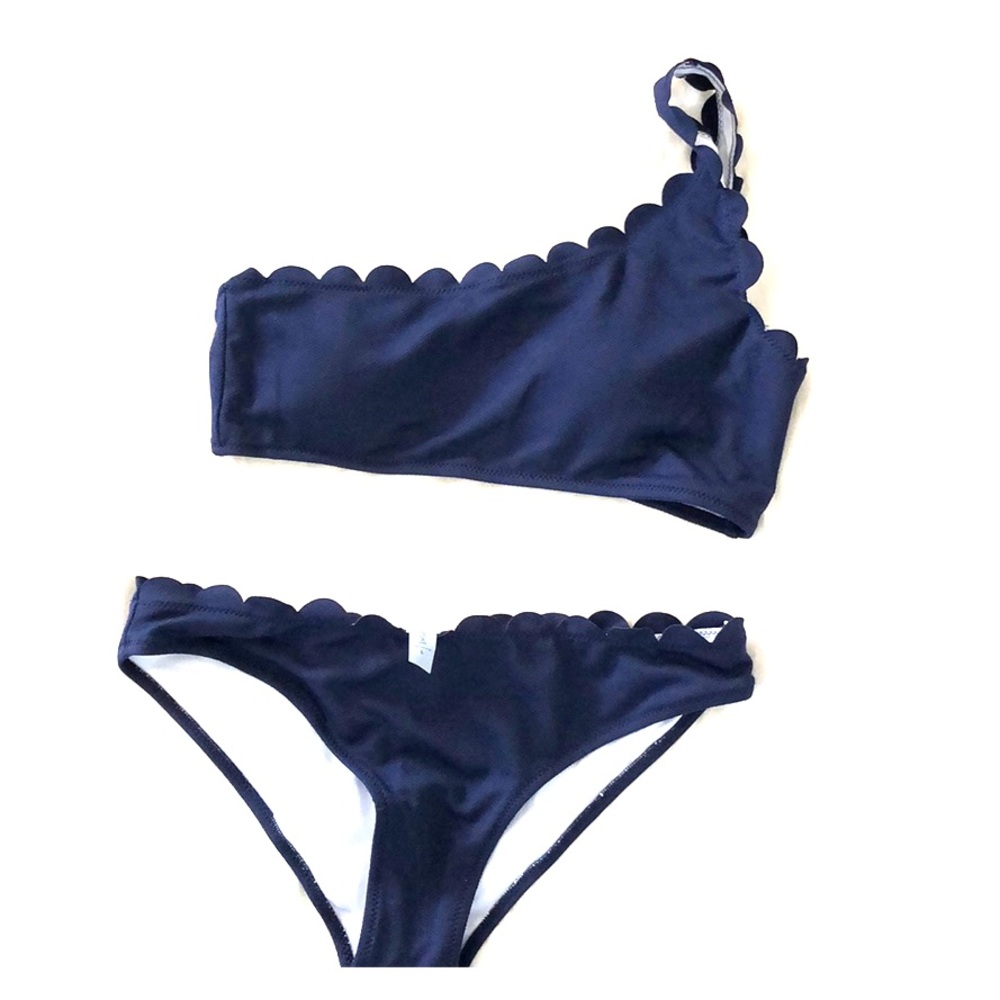 Cupshe scalloped one shoulder bikini